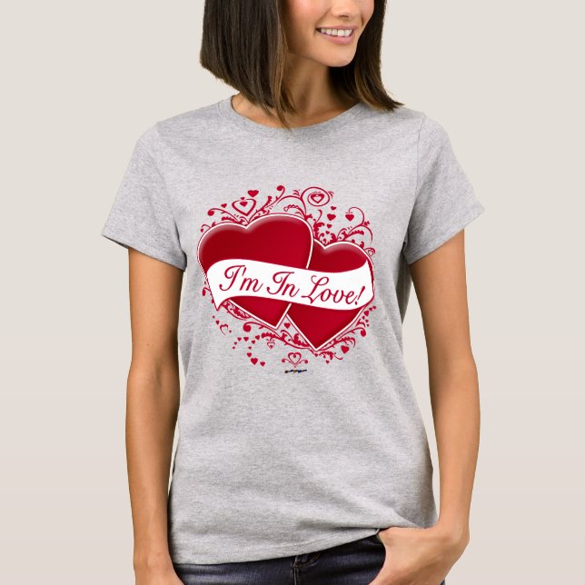 Ich bin in Liebe! Rote Herzen T-Shirt (Vorderseite)