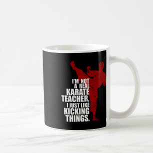 Ich bin kein echter Karate-Lehrer, der Dinge spiel Kaffeetasse