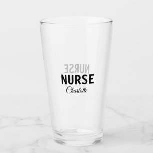 Ich bin Krankenpfleger medizinischer Experte fügen Glas