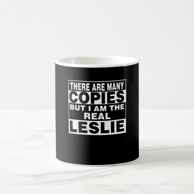 Ich bin Leslie Funny Personalisiertes Geschenk Kaffeetasse (Mittel)