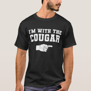 Ich bin mit dem Cougar T-Shirt