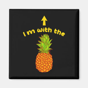 Ich bin mit der Ananas-Ananas-Ananas-Sängerin-Matc Magnet