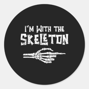 Ich bin mit Skeleton Matching Couple Easy Costume Runder Aufkleber