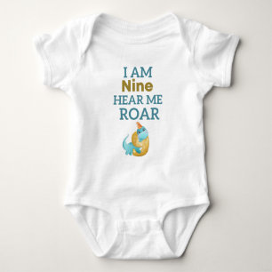 Ich bin neun, hört mich brüllen Personalisierter T Baby Strampler