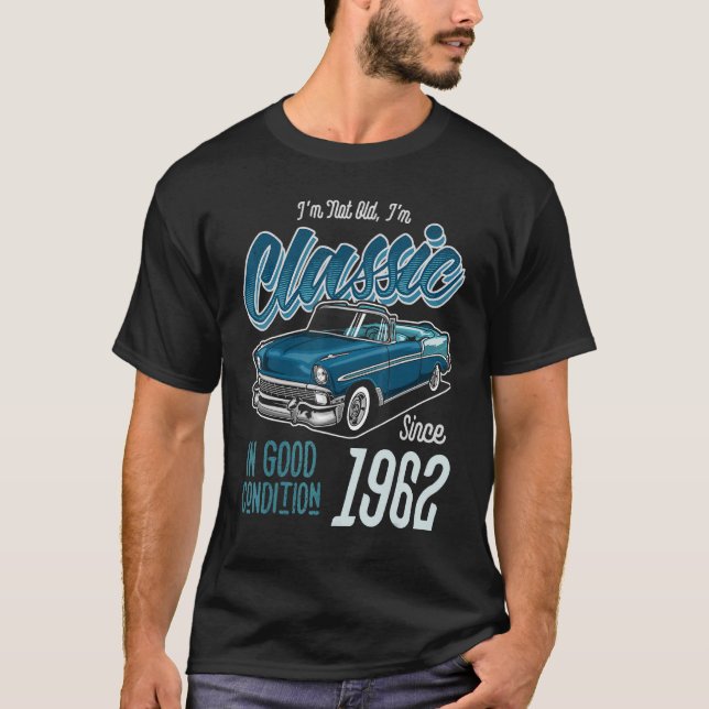 Ich bin nicht alt, ich bin ein klassisches Auto, d T-Shirt (Vorderseite)