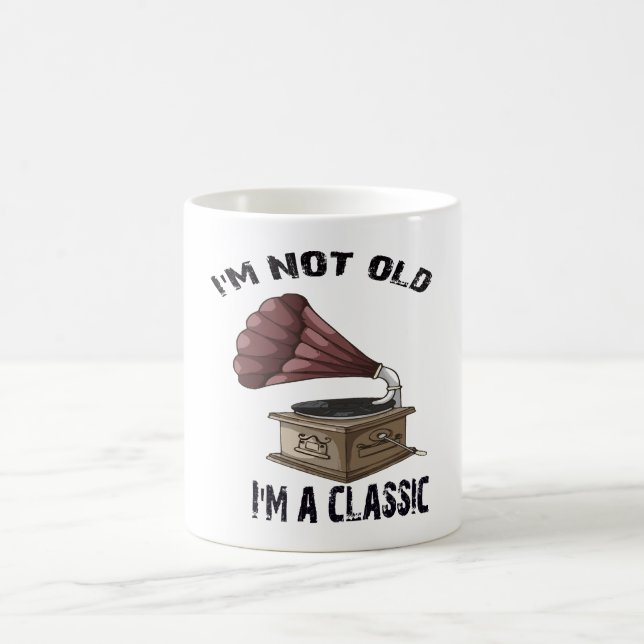 Ich bin nicht alt, ich bin klassisch kaffeetasse (Mittel)