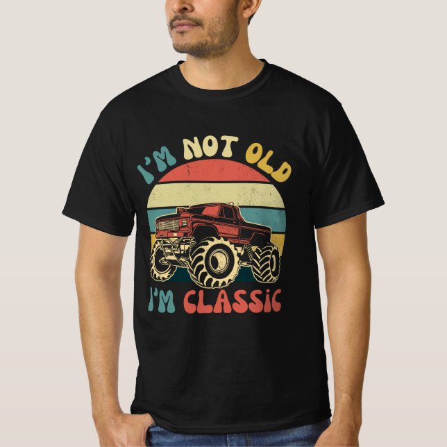 Ich bin nicht alt, ich bin klassisch lustig Auto G T-Shirt (Vorderseite)