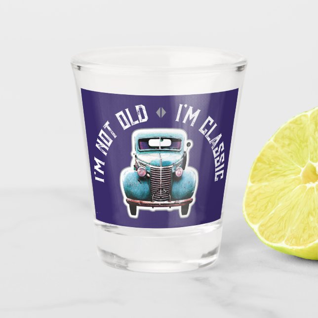 Ich bin nicht alt, ich bin klassischer Autos-Grafi Schnapsglas (Vorderseite)