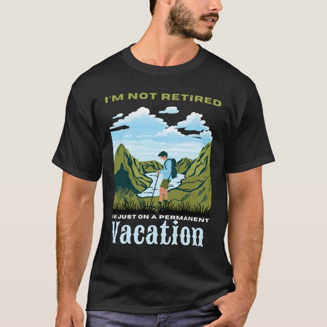 Ich bin nur auf einem Dauerurlaub, sonnige Pension T-Shirt (Vorderseite)