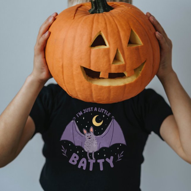 Ich bin nur ein bisschen Batty Funny Halloween Bat T-Shirt (I'm Just A Little Batty Funny Halloween Bat Pun T-Shirt)