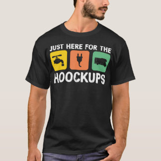 ICH BIN NUR HIER FÜR DIE ANHÄNGER Lustiges Camp RV T-Shirt