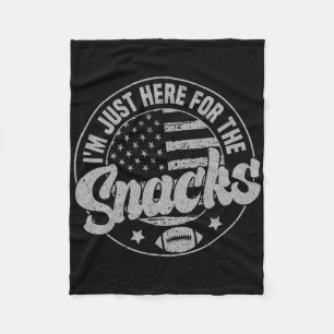 Ich bin nur wegen der Snacks hier American Footbal Fleecedecke