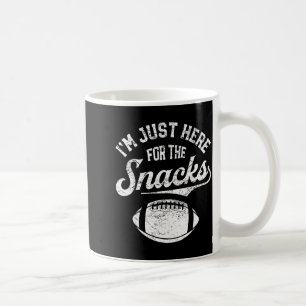 Ich bin nur wegen der Snacks hier Lustige Fantasy- Kaffeetasse