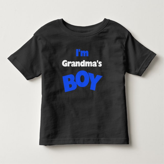 Ich bin Oma's Boy Kleinkind T-shirt (Vorderseite)