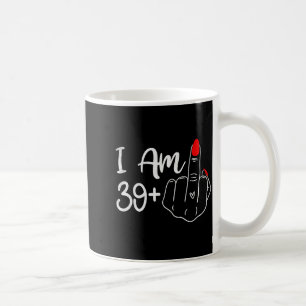 Ich bin Plus 1 Mittelfinger Lustig 40. Geburtstag Kaffeetasse
