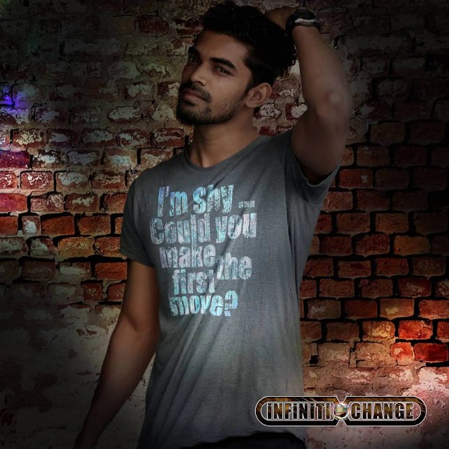 ICH BIN SHY | Grunge | Pastelle | Typografie | Zit T-Shirt (Von Creator hochgeladen)