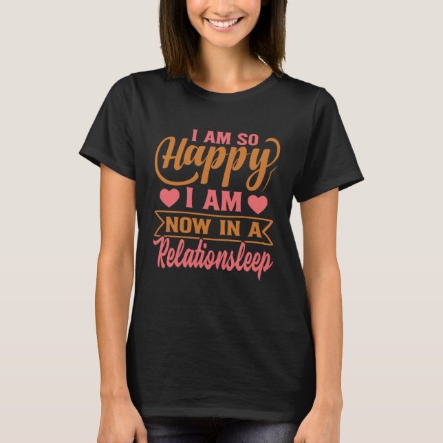 Ich bin so glücklich, dass ich jetzt in einer Bezi T-Shirt (Vorderseite)