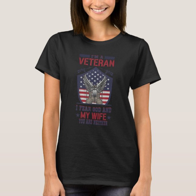 Ich bin Veteran und fürchte Gott und meine Ehefrau T-Shirt (Vorderseite)