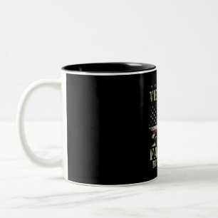 Ich bin Veteran wie mein Vater vor mir Shirt 4. Zweifarbige Tasse