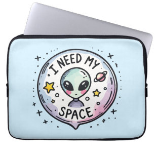 Ich brauche meinen Weltraum süßer Alien Laptopschutzhülle