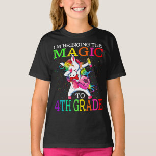 Ich bringe den Zauber zum Unikorn der 4. Klasse T-Shirt