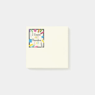 Ich erstelle Kunstbotschaft mit farbenfroher Schre Post-it Klebezettel
