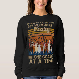 Ich fahre meine Husband verrückt eine Ziege in ein Sweatshirt