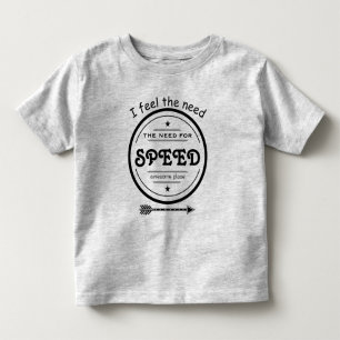 Ich fühle den Need for Speed Arrow & Stars Kleinkind T-shirt