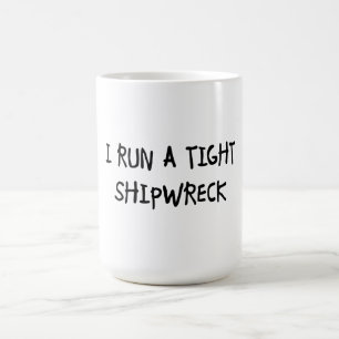 Ich führe ein strenges Schiffswrack aus Kaffeetasse