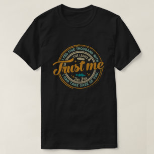 Ich Fütterte fünftausend mit fünf Laiben und zwei T-Shirt