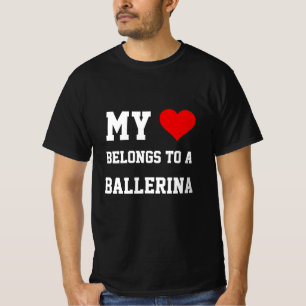 Ich gehöre einem Ballerina-T - Shirt an