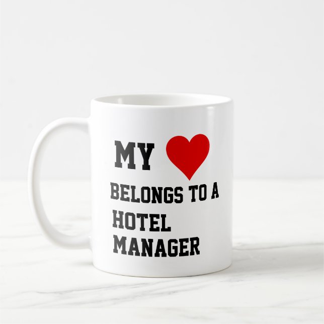Ich gehöre einer Tasse des Hotelmanagers an (Links)