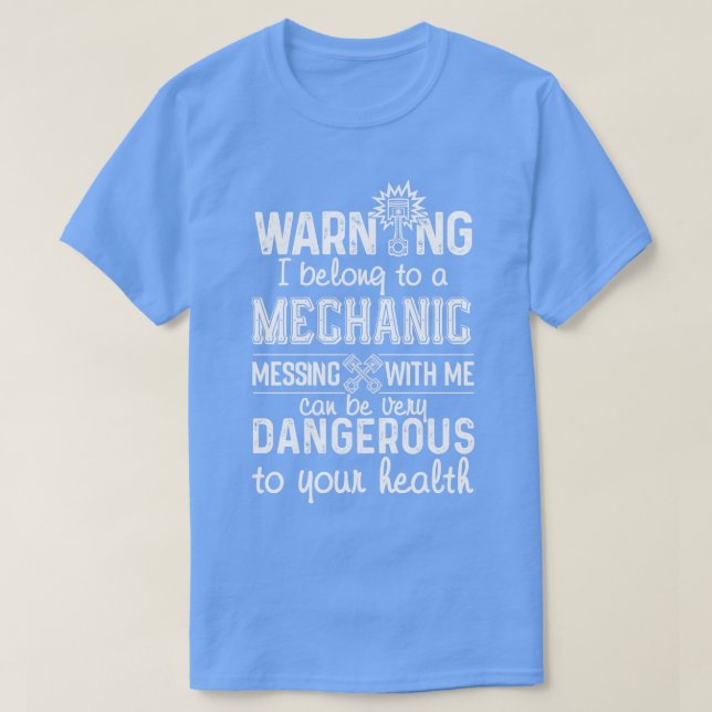 Ich gehöre zu einem Mechaniker T-Shirt (Design vorne)