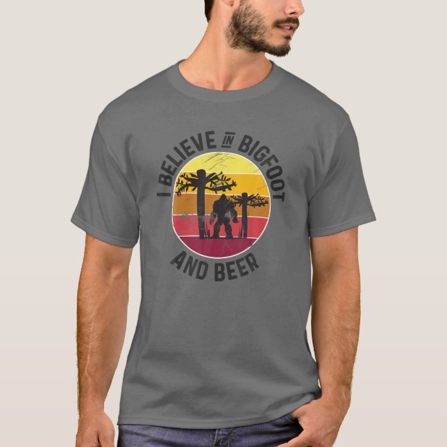 Ich glaube an Bigfoot T-Shirt (Vorderseite)