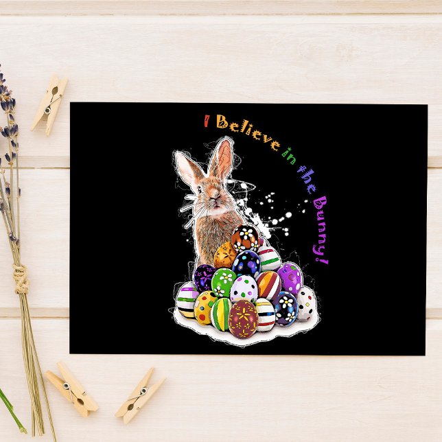 Ich glaube an den Hase! Osterhaseger Postkarte (I Believe in the Bunny! Easter Bunny Eggs. Postcard)