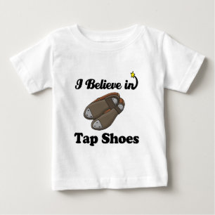 Ich glaube an gestochen Schuhe Baby T-shirt