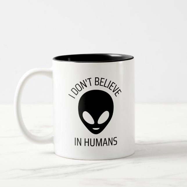 Ich glaube nicht an die Tasse des Humans (Links)