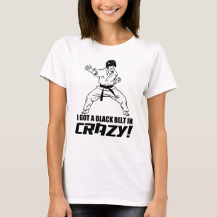 Ich got einen schwarzen Gurt in verrücktem T-Shirt