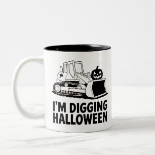 Ich grabe Halloween-Kürbisgesicht-Traktor-Kinder Zweifarbige Tasse
