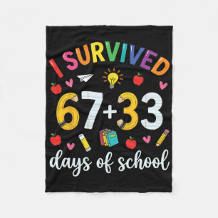 Ich habe 100 Tage Schule überlebt Six Seven Meme L Fleecedecke