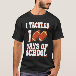 Ich habe 100 Tage Schulfußball bis zum 100. T-Shirt
