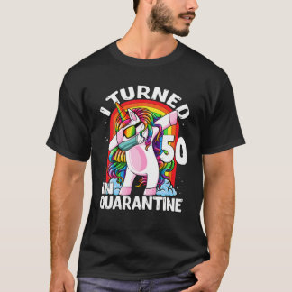 Ich habe 50 in Quarantäne-Dabbing Unicorn 50. Bir T-Shirt