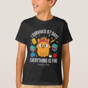 Ich habe 67 Schultage überlebt Lustiges Katzen-Mem T-Shirt