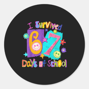 Ich habe 67 Tage Schule überlebt 67 Meme Schüler L Runder Aufkleber
