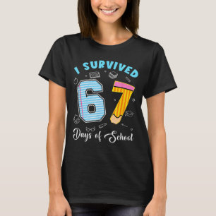Ich habe 67 Tage Schule überlebt Lustiger 67 Meme  T-Shirt