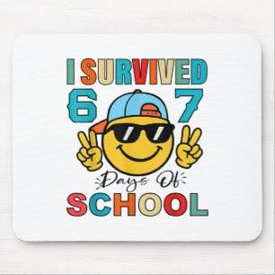 Ich habe 67 Tage Schule überlebt Lustiges 67 Meme Mousepad