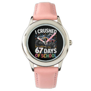 Ich habe 67 Tage Schule überlebt Lustiges Meme Leh Armbanduhr