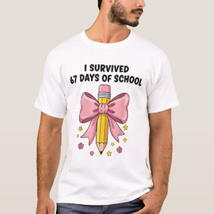 Ich habe 67 Tage Schule überlebt Six Seven Meme fü T-Shirt