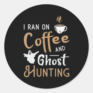 Ich habe auf dem Jagdgeisterjäger für Kaffee und G Runder Aufkleber