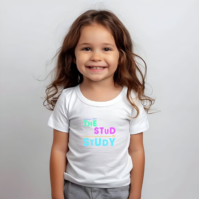 Ich habe das Studium in Study - Funny Student Desi T-Shirt (Von Creator hochgeladen)